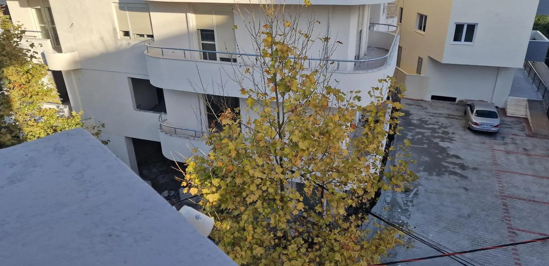 Spacious Studio And A Balcony 2 Min From The Beach Durres